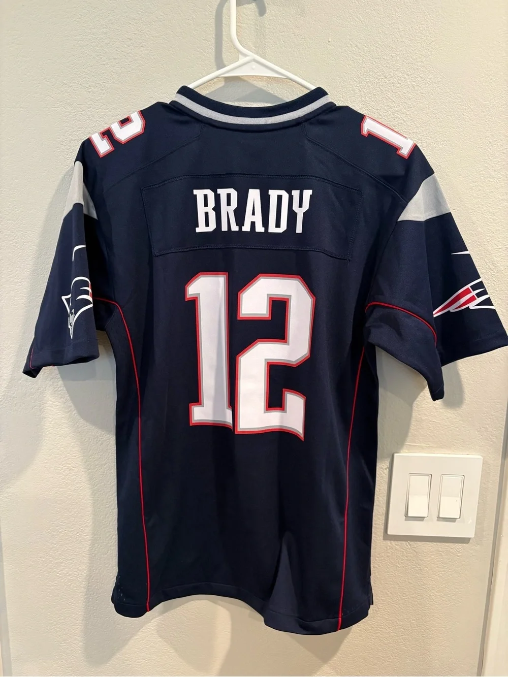 Nike New England Patriots Tom Brady Navy Blue Football Jersey Youth Size Large